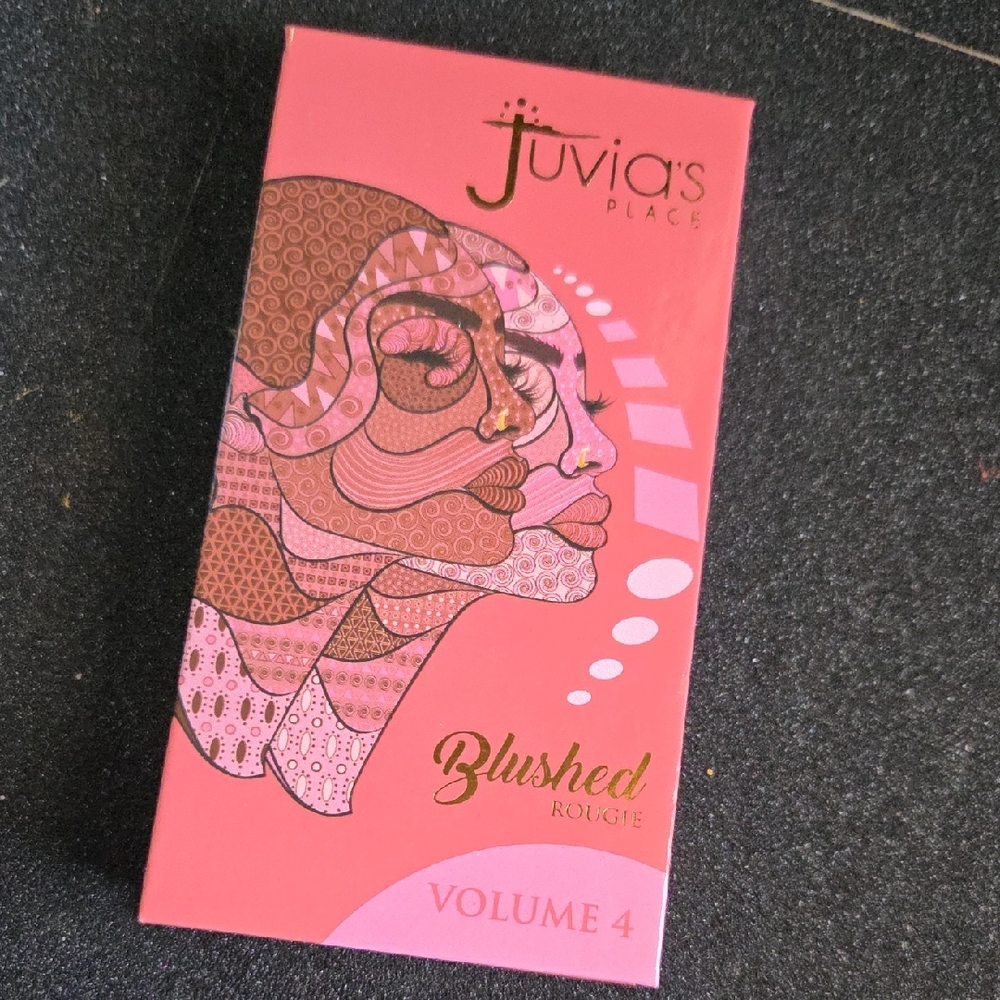 Juvia's Place Blushed Rouge Volume 4 Palette - Pink